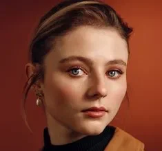 Thomasin McKenzie