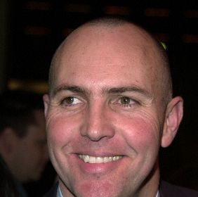 Arnold Vosloo