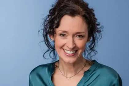 Julia Finkernagel